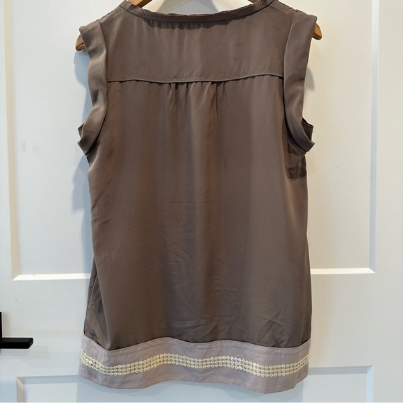 LOFT Ann Taylor Sparkling Sequin Trim Sleeveless Blouse Top Size M - Picture 4 of 6